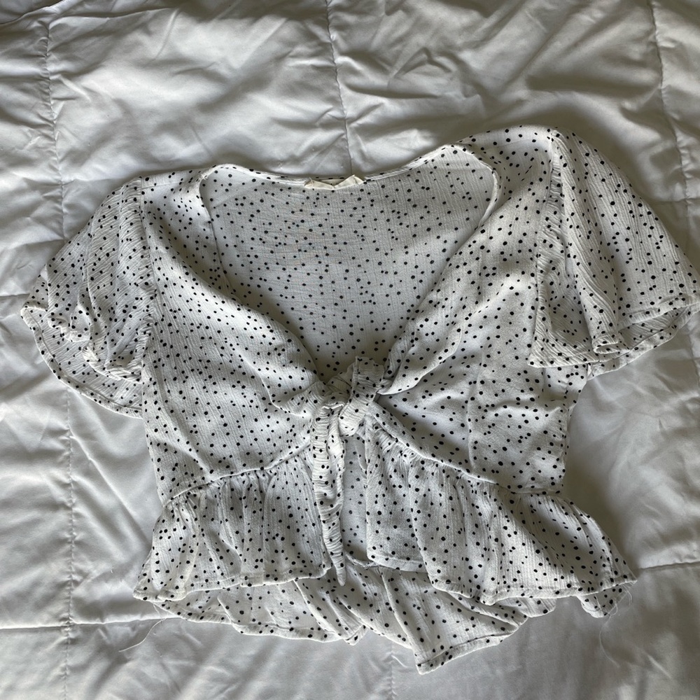 Polka dot tie front crop top